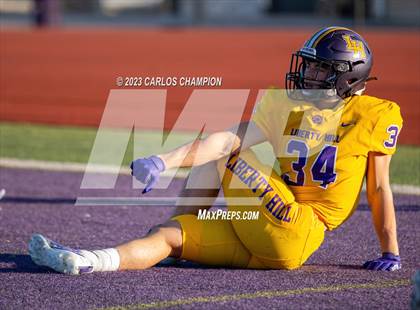 Thumbnail 1 in Lockhart @ Liberty Hill photogallery.
