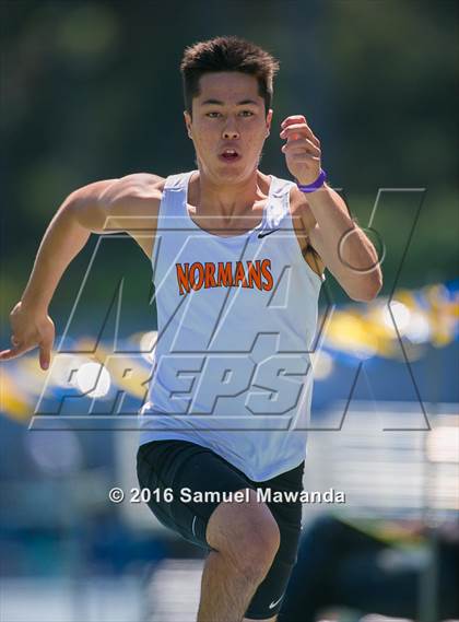 Thumbnail 1 in Bruin Legends of Track & Field Invitational photogallery.