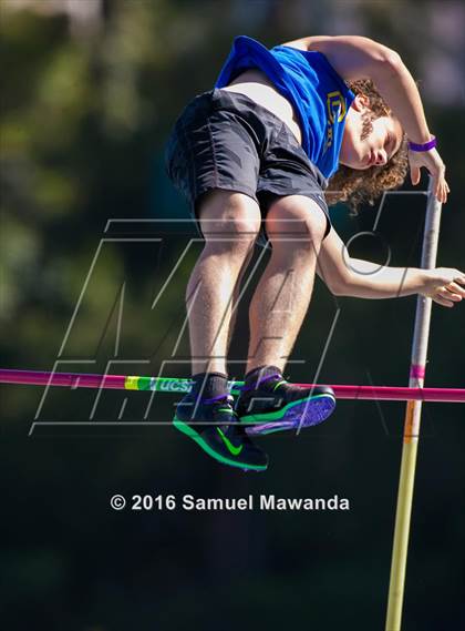 Thumbnail 1 in Bruin Legends of Track & Field Invitational photogallery.
