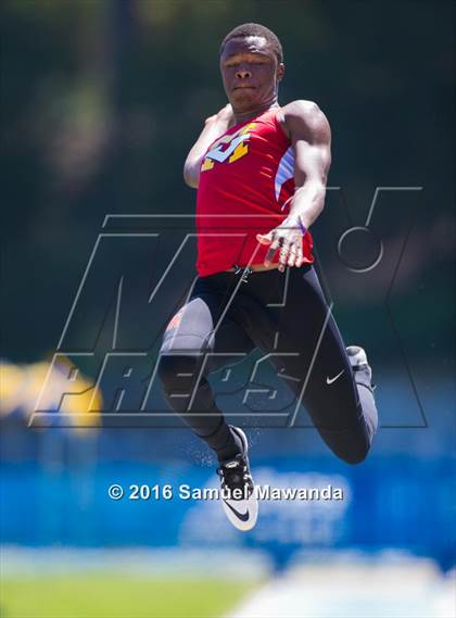 Thumbnail 1 in Bruin Legends of Track & Field Invitational photogallery.