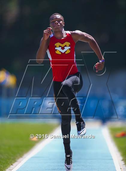 Thumbnail 2 in Bruin Legends of Track & Field Invitational photogallery.