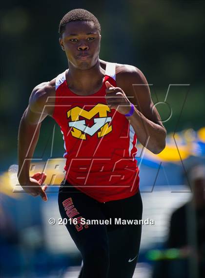 Thumbnail 2 in Bruin Legends of Track & Field Invitational photogallery.