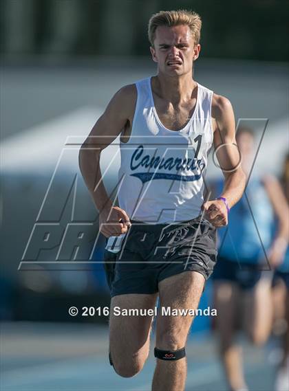 Thumbnail 3 in Bruin Legends of Track & Field Invitational photogallery.