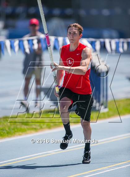 Thumbnail 1 in Bruin Legends of Track & Field Invitational photogallery.