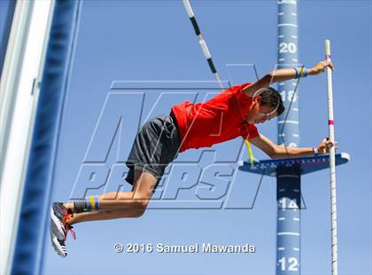 Thumbnail 1 in Bruin Legends of Track & Field Invitational photogallery.