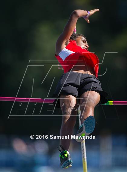 Thumbnail 1 in Bruin Legends of Track & Field Invitational photogallery.