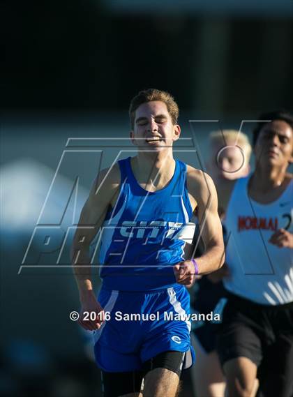 Thumbnail 3 in Bruin Legends of Track & Field Invitational photogallery.