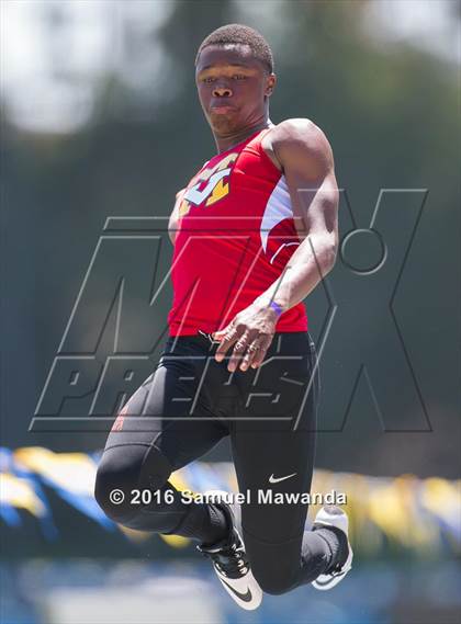 Thumbnail 1 in Bruin Legends of Track & Field Invitational photogallery.