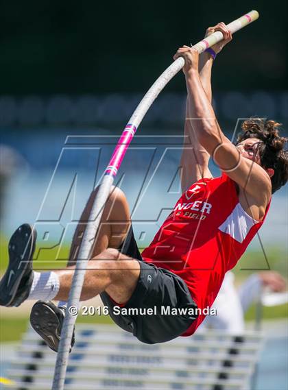 Thumbnail 1 in Bruin Legends of Track & Field Invitational photogallery.