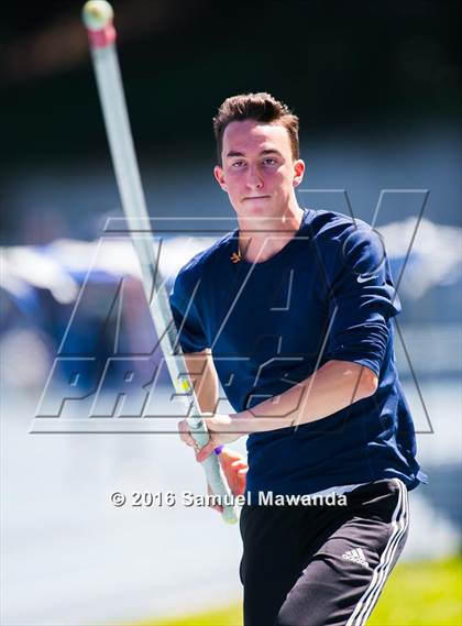 Thumbnail 1 in Bruin Legends of Track & Field Invitational photogallery.