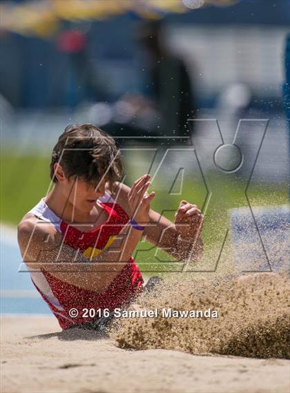 Thumbnail 1 in Bruin Legends of Track & Field Invitational photogallery.