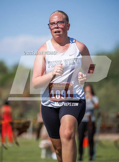 Thumbnail 2 in Larry Burgess Invitational B photogallery.