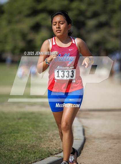 Thumbnail 3 in Larry Burgess Invitational B photogallery.