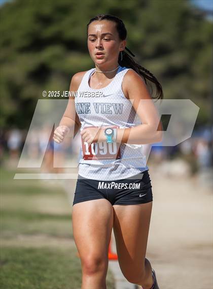 Thumbnail 3 in Larry Burgess Invitational B photogallery.