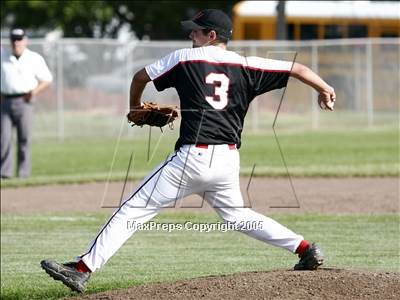 Thumbnail 3 in Winters @ Corning (D2 Sec. Final) photogallery.