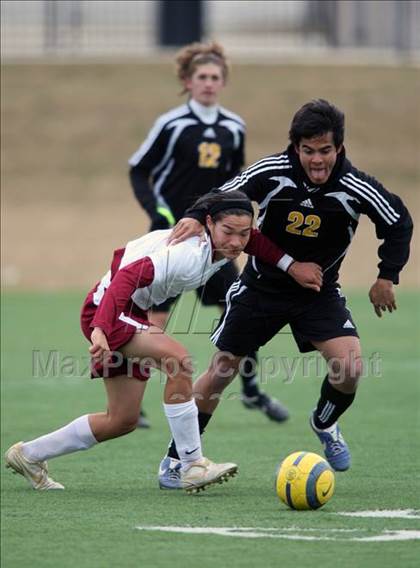 Thumbnail 3 in St. Stephen's vs, Keller Fossil Ridge (RRISD Soccer Classic) photogallery.