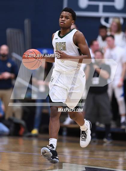 Thumbnail 2 in St. Vincent-St. Mary vs. Olmsted Falls (OHSAA DI Regional Semifinal) photogallery.