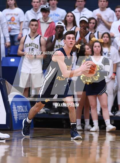 Thumbnail 3 in St. Vincent-St. Mary vs. Olmsted Falls (OHSAA DI Regional Semifinal) photogallery.