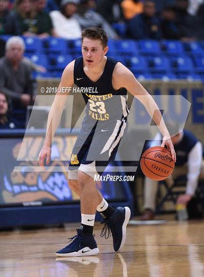 Thumbnail 2 in St. Vincent-St. Mary vs. Olmsted Falls (OHSAA DI Regional Semifinal) photogallery.