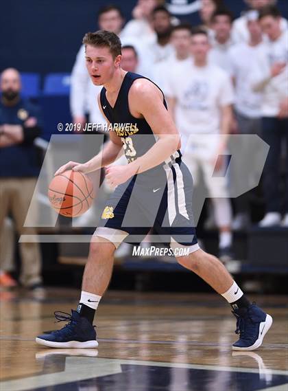 Thumbnail 1 in St. Vincent-St. Mary vs. Olmsted Falls (OHSAA DI Regional Semifinal) photogallery.