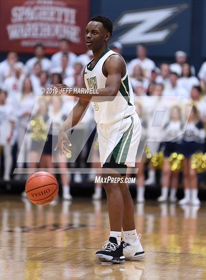 Thumbnail 3 in St. Vincent-St. Mary vs. Olmsted Falls (OHSAA DI Regional Semifinal) photogallery.