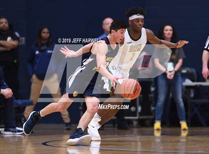 Thumbnail 1 in St. Vincent-St. Mary vs. Olmsted Falls (OHSAA DI Regional Semifinal) photogallery.
