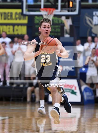 Thumbnail 2 in St. Vincent-St. Mary vs. Olmsted Falls (OHSAA DI Regional Semifinal) photogallery.