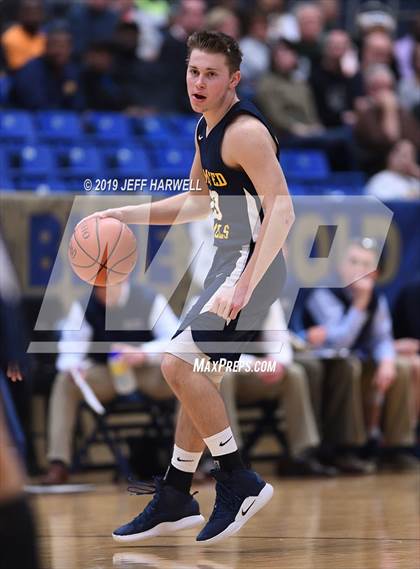 Thumbnail 2 in St. Vincent-St. Mary vs. Olmsted Falls (OHSAA DI Regional Semifinal) photogallery.