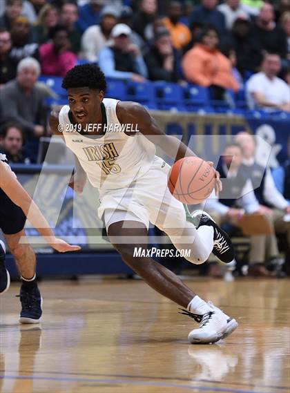 Thumbnail 2 in St. Vincent-St. Mary vs. Olmsted Falls (OHSAA DI Regional Semifinal) photogallery.