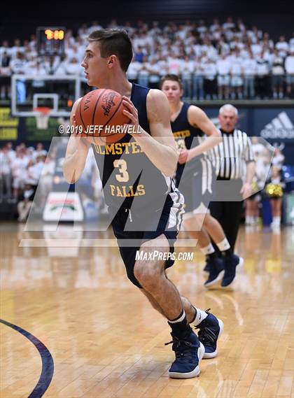 Thumbnail 1 in St. Vincent-St. Mary vs. Olmsted Falls (OHSAA DI Regional Semifinal) photogallery.