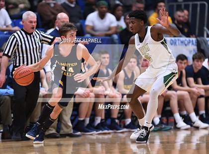 Thumbnail 1 in St. Vincent-St. Mary vs. Olmsted Falls (OHSAA DI Regional Semifinal) photogallery.