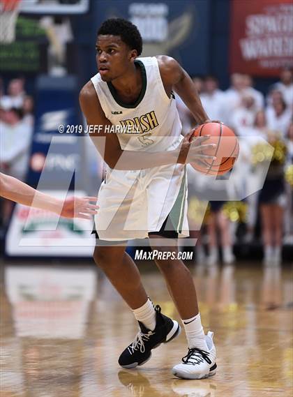 Thumbnail 2 in St. Vincent-St. Mary vs. Olmsted Falls (OHSAA DI Regional Semifinal) photogallery.