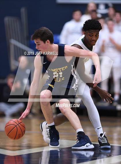 Thumbnail 1 in St. Vincent-St. Mary vs. Olmsted Falls (OHSAA DI Regional Semifinal) photogallery.