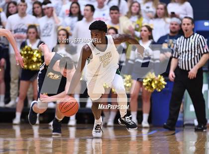 Thumbnail 1 in St. Vincent-St. Mary vs. Olmsted Falls (OHSAA DI Regional Semifinal) photogallery.