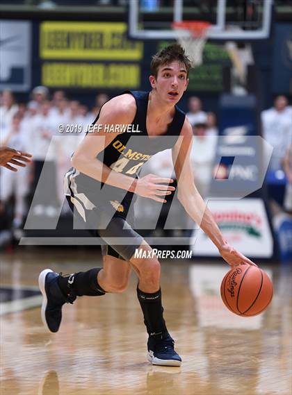 Thumbnail 2 in St. Vincent-St. Mary vs. Olmsted Falls (OHSAA DI Regional Semifinal) photogallery.