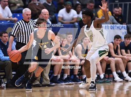 Thumbnail 3 in St. Vincent-St. Mary vs. Olmsted Falls (OHSAA DI Regional Semifinal) photogallery.