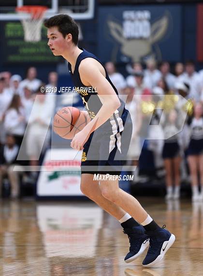 Thumbnail 1 in St. Vincent-St. Mary vs. Olmsted Falls (OHSAA DI Regional Semifinal) photogallery.