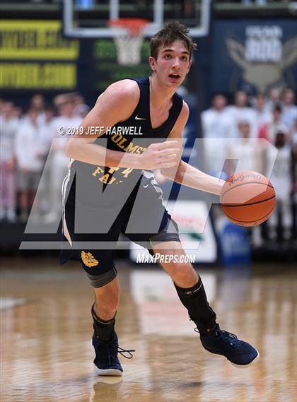 Thumbnail 1 in St. Vincent-St. Mary vs. Olmsted Falls (OHSAA DI Regional Semifinal) photogallery.