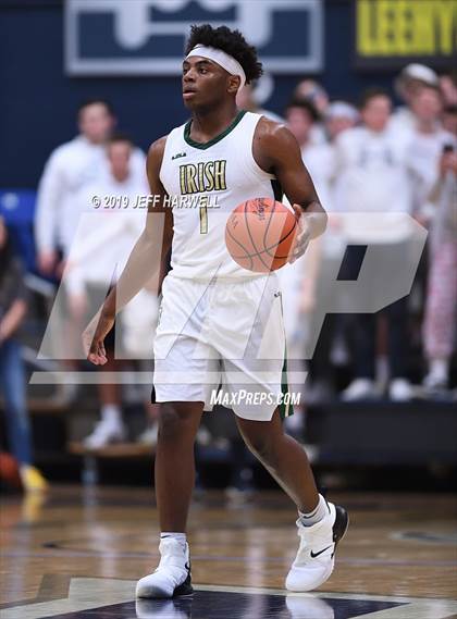 Thumbnail 1 in St. Vincent-St. Mary vs. Olmsted Falls (OHSAA DI Regional Semifinal) photogallery.