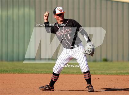 Thumbnail 1 in Collinsville @ Tom Bean photogallery.