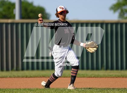 Thumbnail 3 in Collinsville @ Tom Bean photogallery.