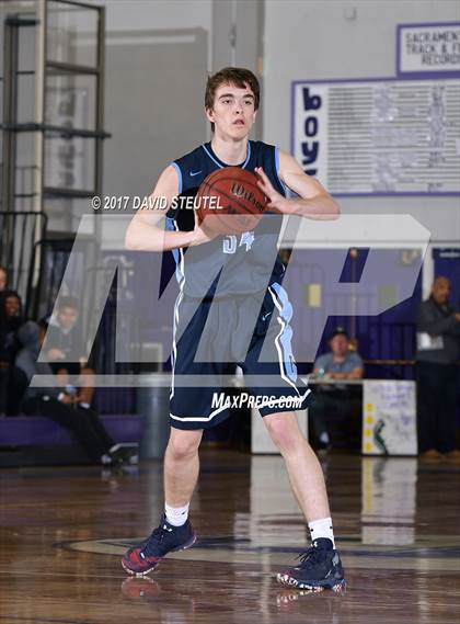 Thumbnail 2 in Pleasant Valley vs. Liberty Ranch (St. Hope Elite Classic) photogallery.