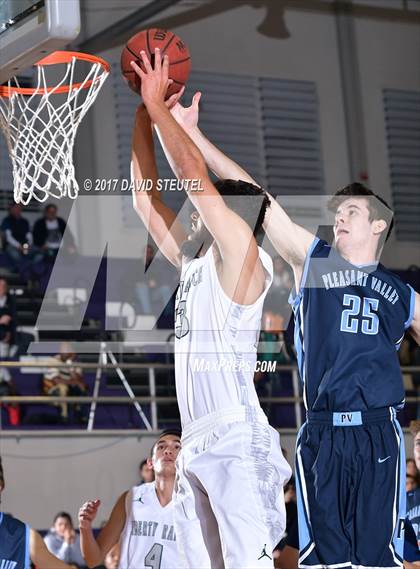 Thumbnail 2 in Pleasant Valley vs. Liberty Ranch (St. Hope Elite Classic) photogallery.