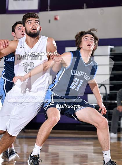 Thumbnail 3 in Pleasant Valley vs. Liberty Ranch (St. Hope Elite Classic) photogallery.