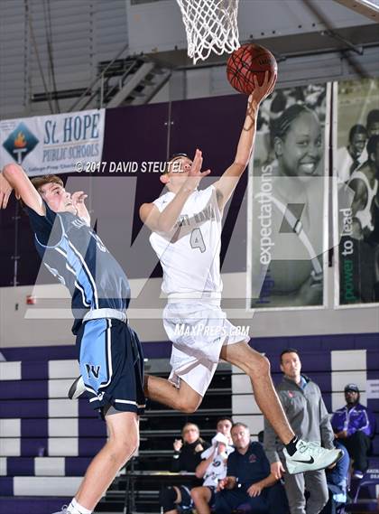 Thumbnail 2 in Pleasant Valley vs. Liberty Ranch (St. Hope Elite Classic) photogallery.