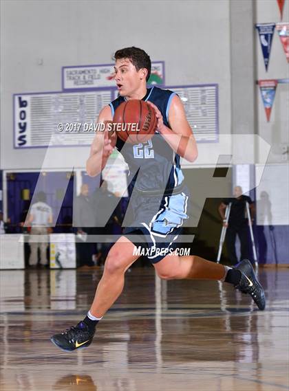 Thumbnail 3 in Pleasant Valley vs. Liberty Ranch (St. Hope Elite Classic) photogallery.
