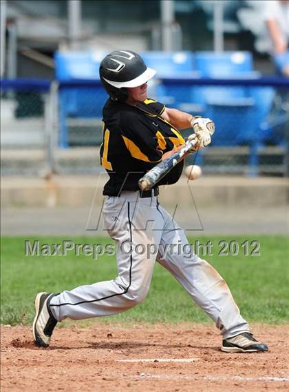 Thumbnail 2 in Amity Regional vs. Shelton (SCC Final) photogallery.