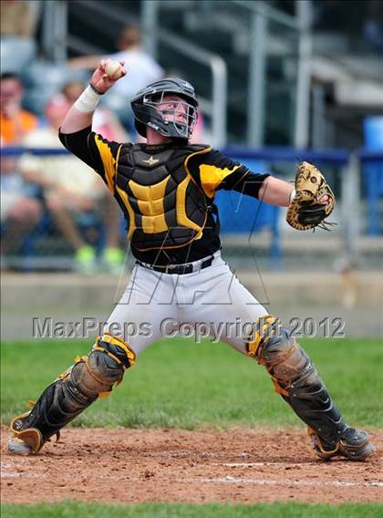 Thumbnail 2 in Amity Regional vs. Shelton (SCC Final) photogallery.