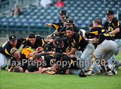 Thumbnail 2 in Amity Regional vs. Shelton (SCC Final) photogallery.