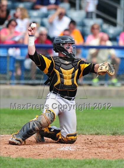 Thumbnail 2 in Amity Regional vs. Shelton (SCC Final) photogallery.